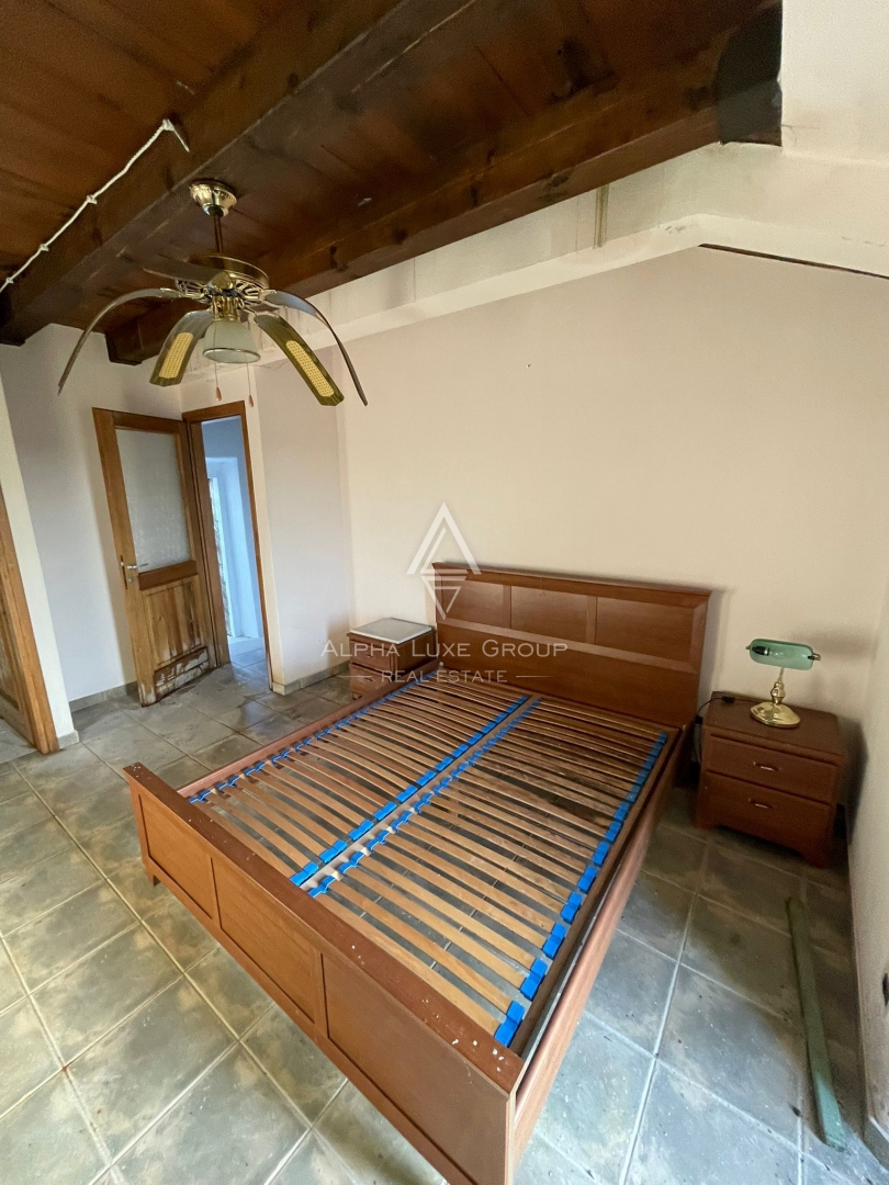 Istra, Momjan: Prenovljena kamnita hiša s pogledom