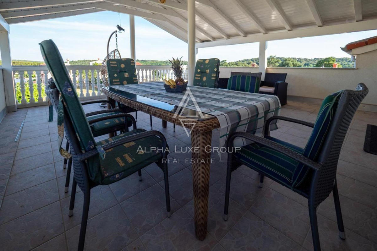 Istra, Banjole: Apartmajska hiša blizu morja