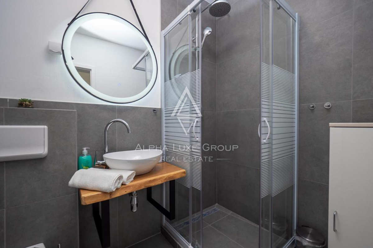 Istra, Banjole: Apartmajska hiša blizu morja