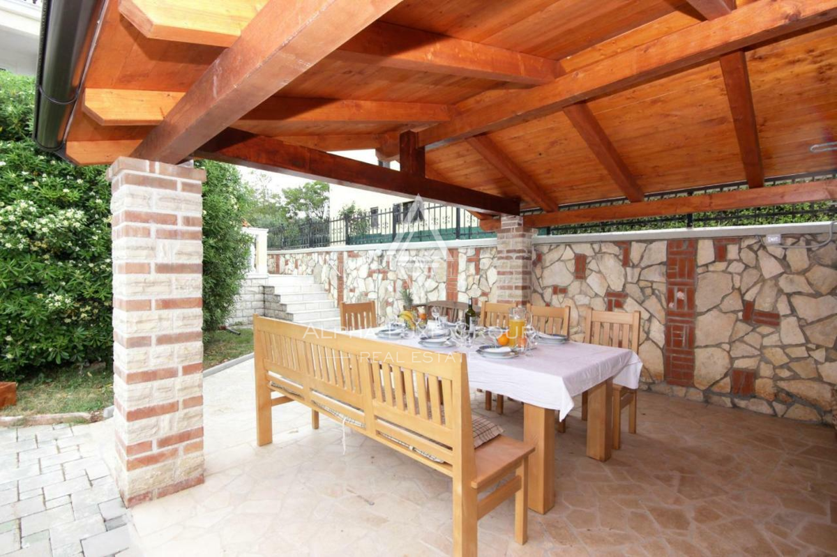 Istra, Banjole: Apartmajska hiša blizu morja