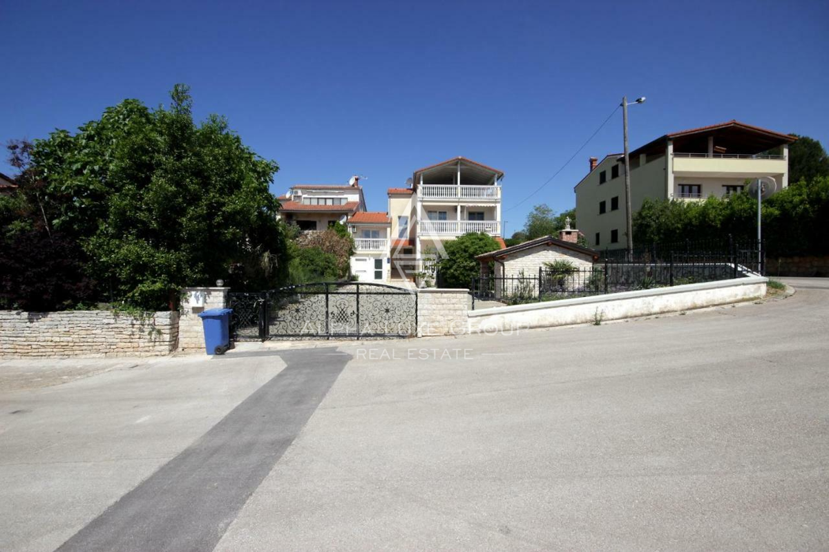 Istra, Banjole: Apartmajska hiša blizu morja