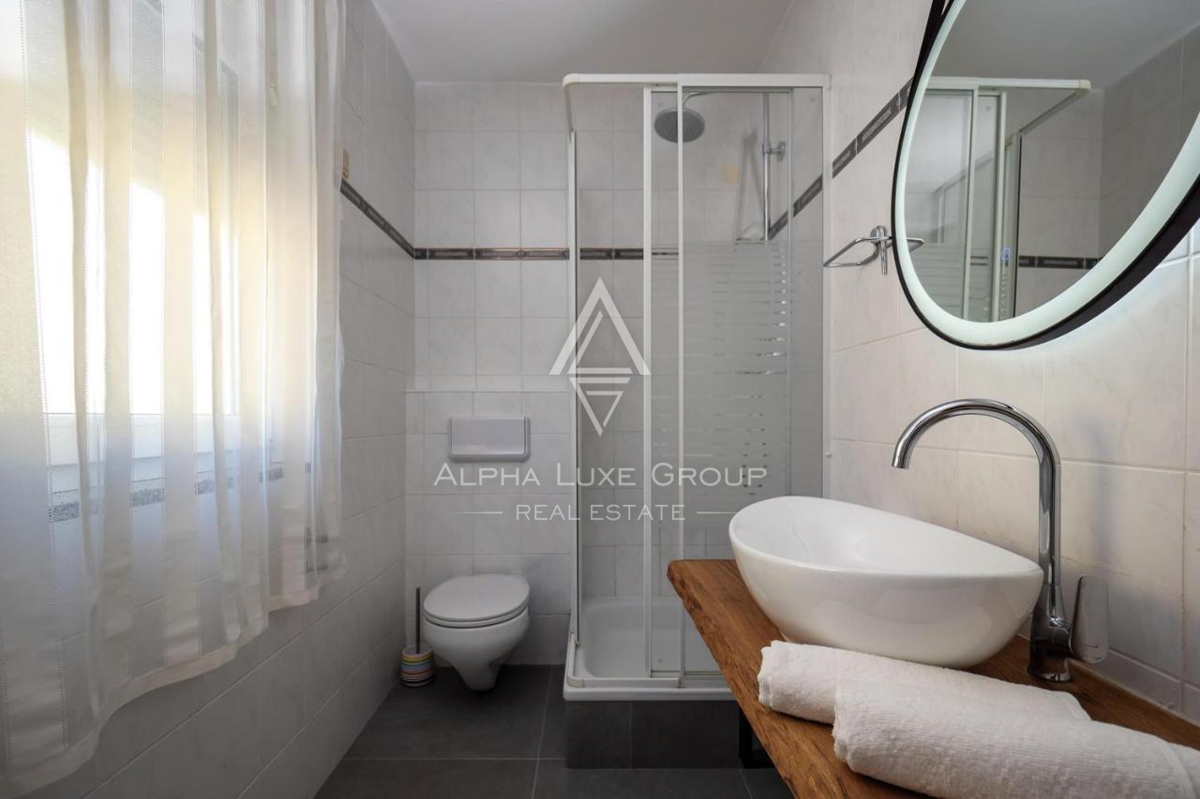 Istra, Banjole: Apartmajska hiša blizu morja