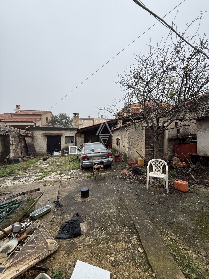 Istra, Poreč – vrstna hiša z možnostjo širitve