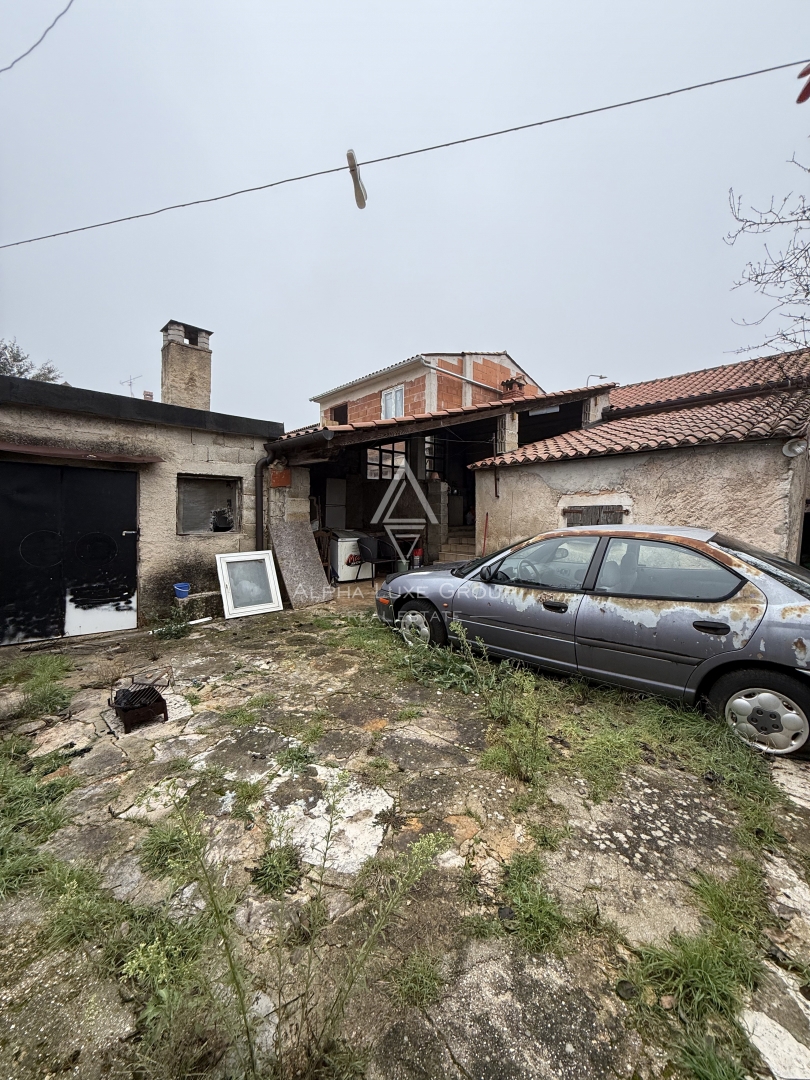 Istra, Poreč – vrstna hiša z možnostjo širitve