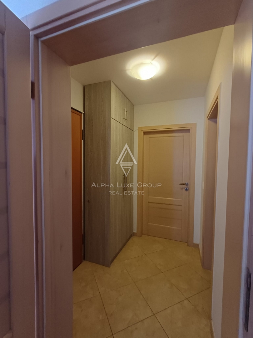 Istra, Poreč: Opremljeno stanovanje terasa parking