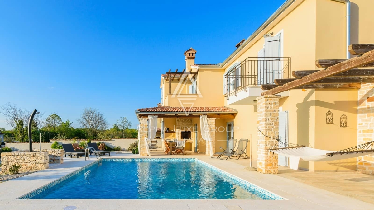 Istra, Vodnjan: Mediteranska hiša z bazenom