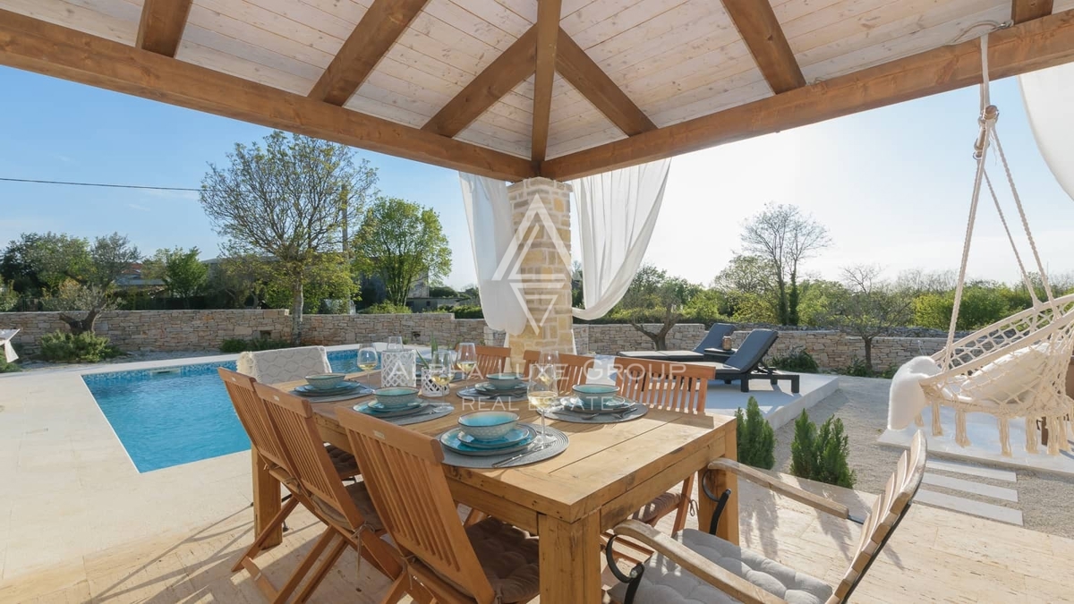 Istra, Vodnjan: Mediteranska hiša z bazenom