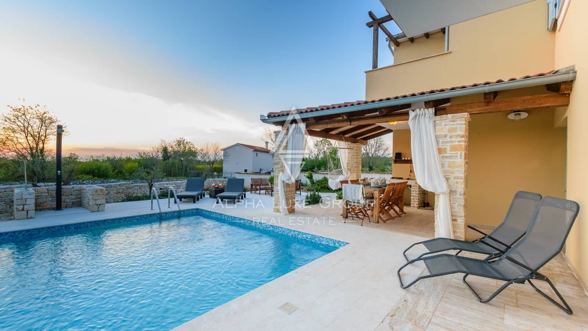 Istra, Vodnjan: Mediteranska hiša z bazenom