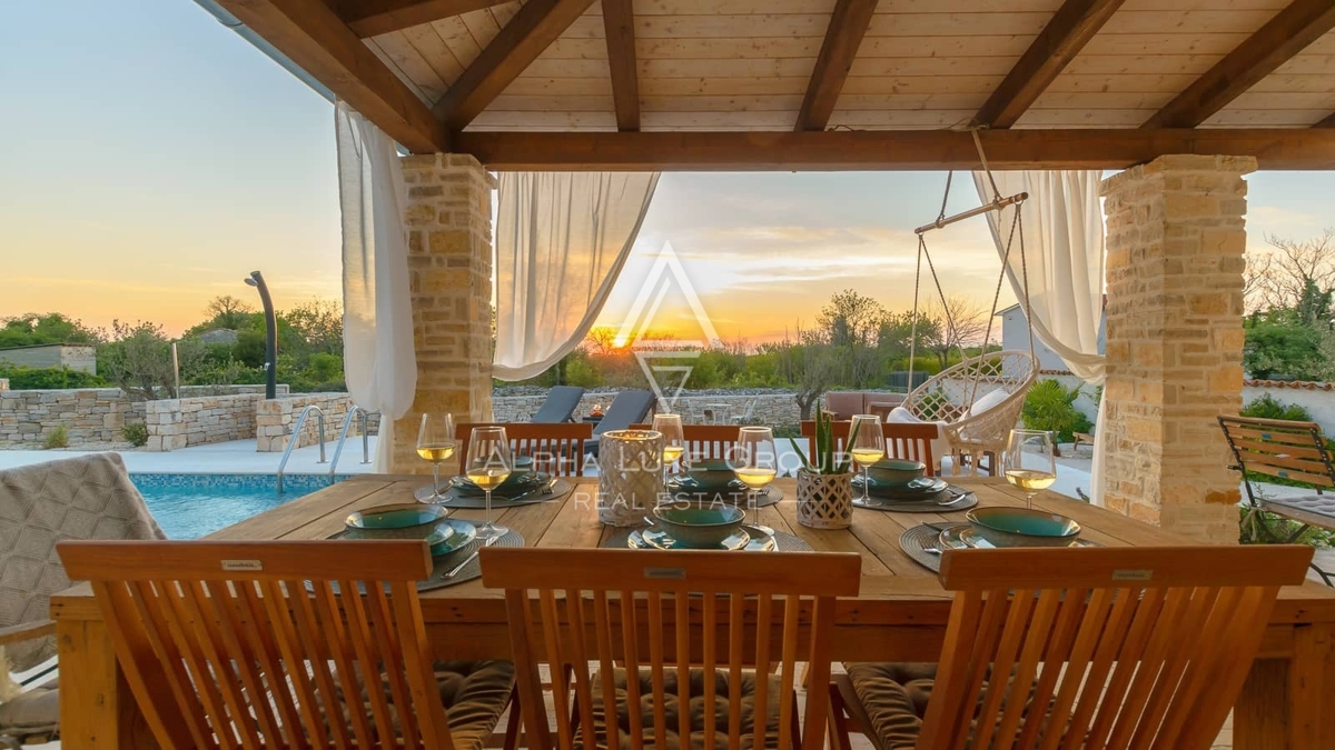 Istra, Vodnjan: Mediteranska hiša z bazenom