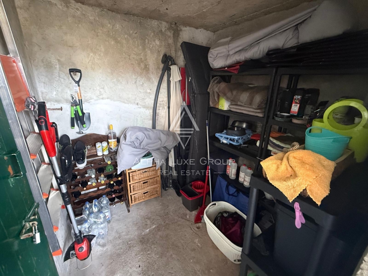 Istra, Sveti Petar u Šumi: Kamnita hiša z dvoriščem