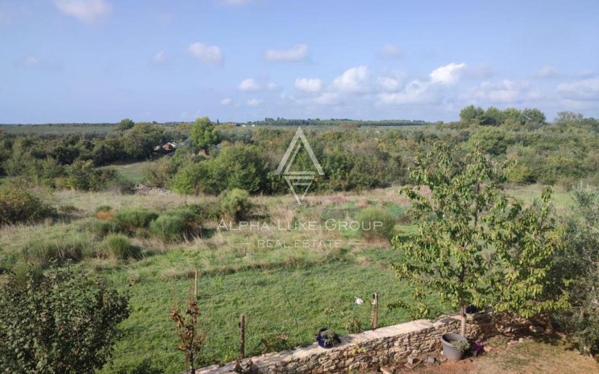 Istra, Vodnjan, Elegantna vila s pogledom na morje in prostornim vrtom