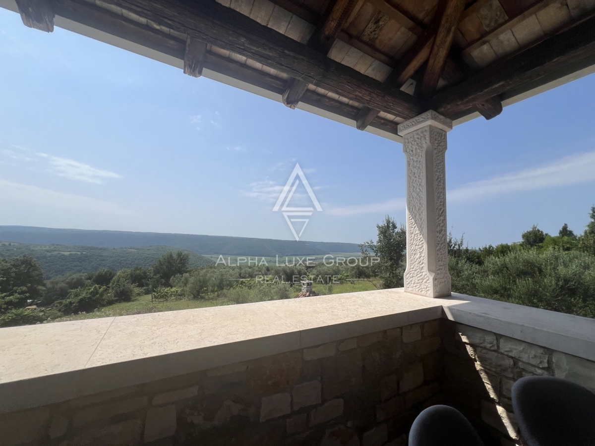 Istra, Buje – Čudovita vila z bazenom in panoramskim razgledom