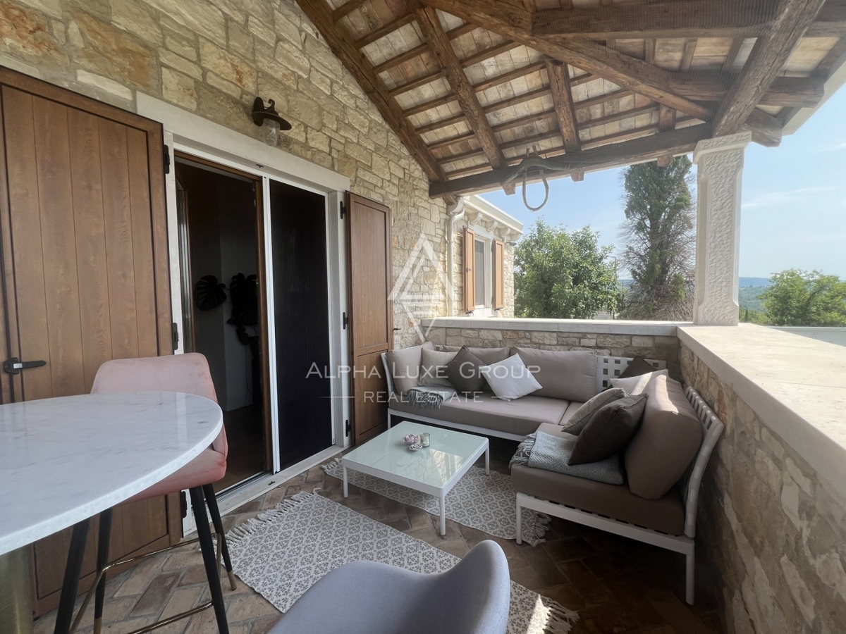 Istra, Buje – Čudovita vila z bazenom in panoramskim razgledom