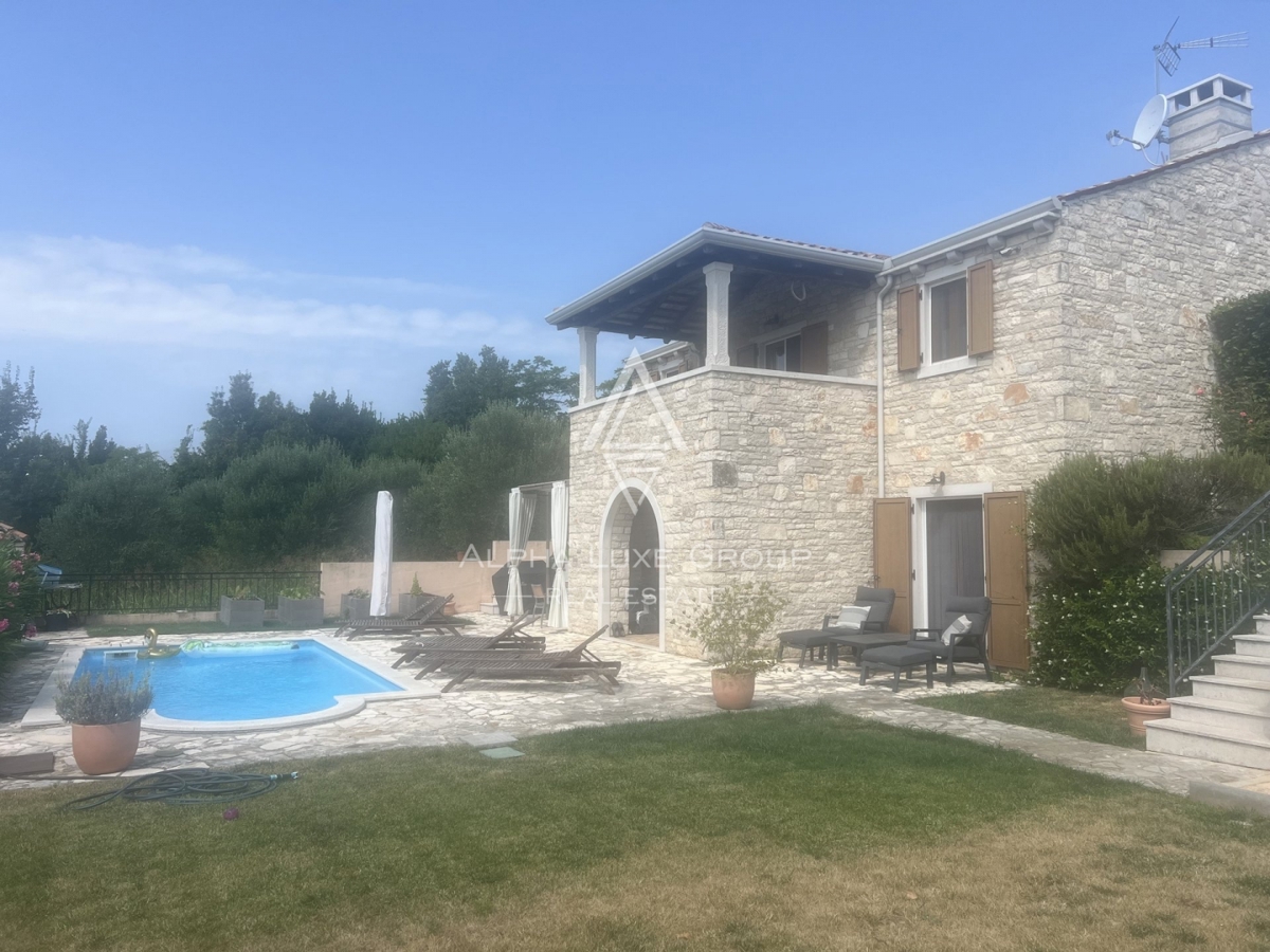 Istra, Buje – Čudovita vila z bazenom in panoramskim razgledom