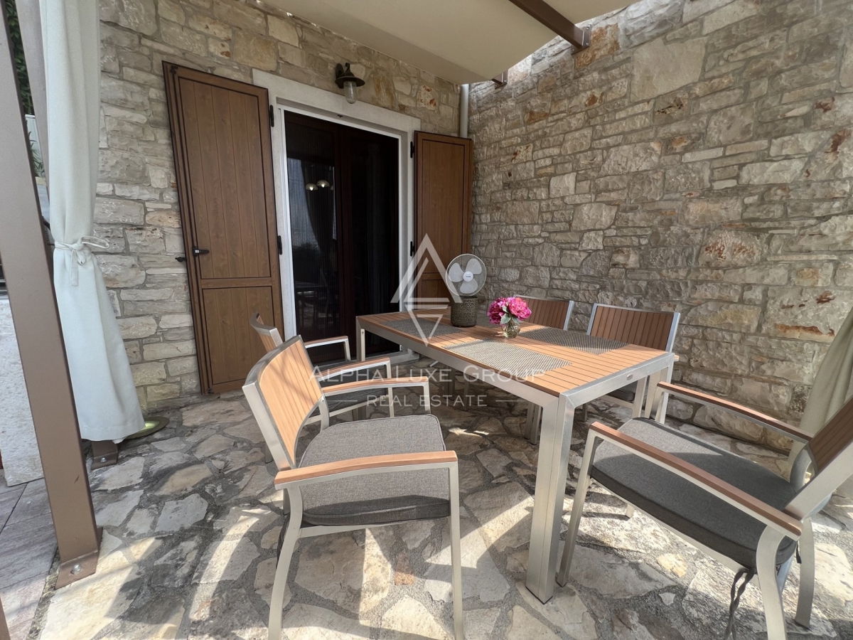 Istra, Buje – Čudovita vila z bazenom in panoramskim razgledom