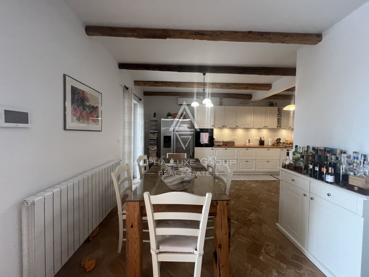 Istra, Buje – Čudovita vila z bazenom in panoramskim razgledom