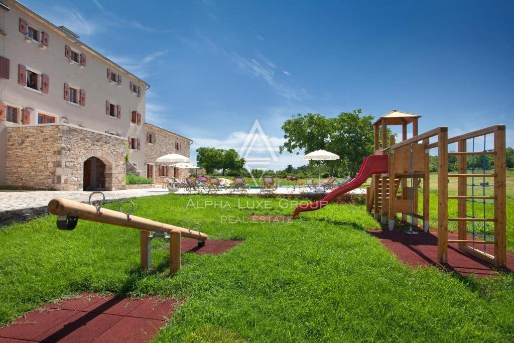 Istra, Grožnjan – Tradicionalno istrsko posestvo s popolno zasebnostjo