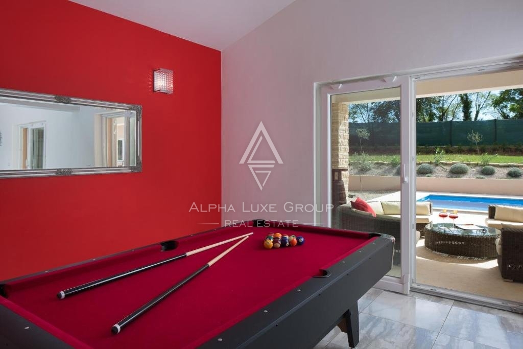 Istra, Labin: Elegantna vila s spa in bazenom naprodaj