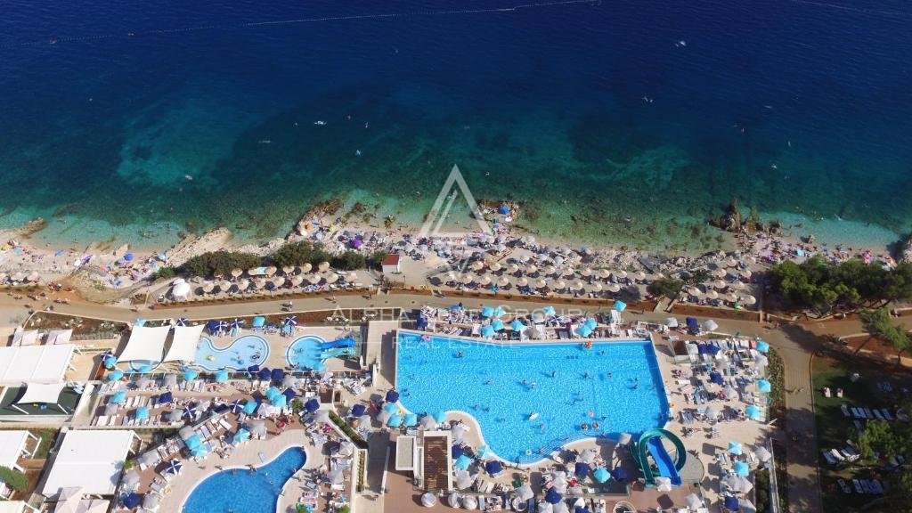 Istra, Labin: Elegantna vila s spa in bazenom naprodaj