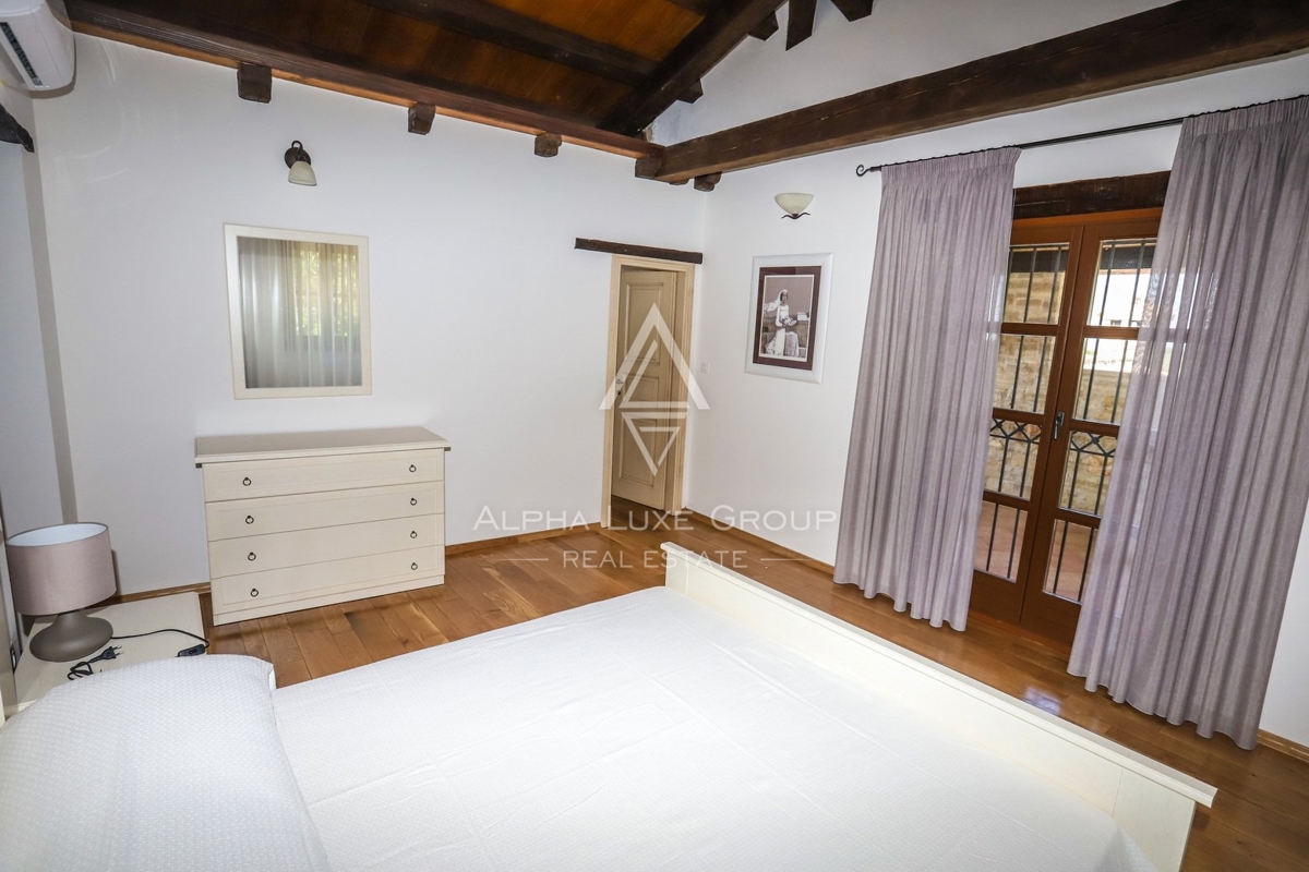 Istra, Tinjan: Razkošna vila z zasebnim bazenom naprodaj