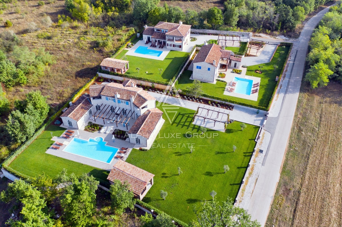 Istra, Tinjan: Razkošna vila z zasebnim bazenom naprodaj