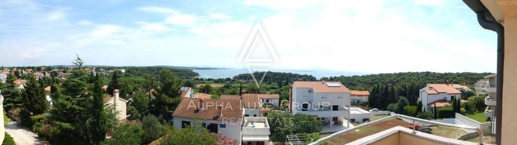Območje Medulina: Očarljiva vila s pogledom na morje, ki nudi 13 apartmajev