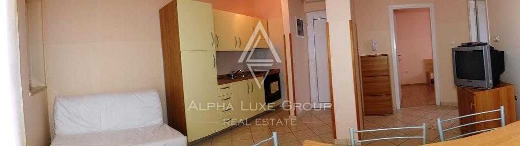 Območje Medulina: Očarljiva vila s pogledom na morje, ki nudi 13 apartmajev