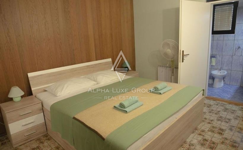 Apartmajska hiša z bazenom, Istra, Medulin