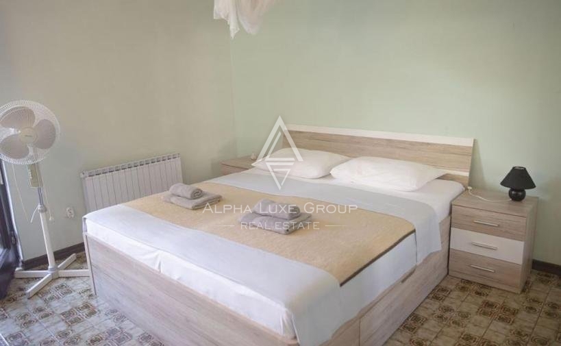 Apartmajska hiša z bazenom, Istra, Medulin