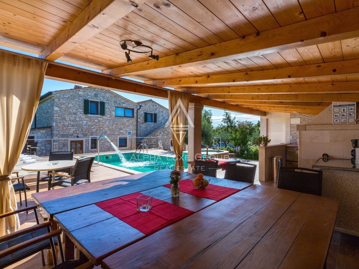 Hiša Poreč, 320m2