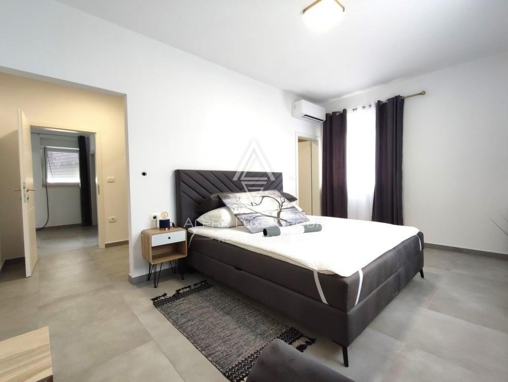Moderna vila z bazenom, Istra, Pulj