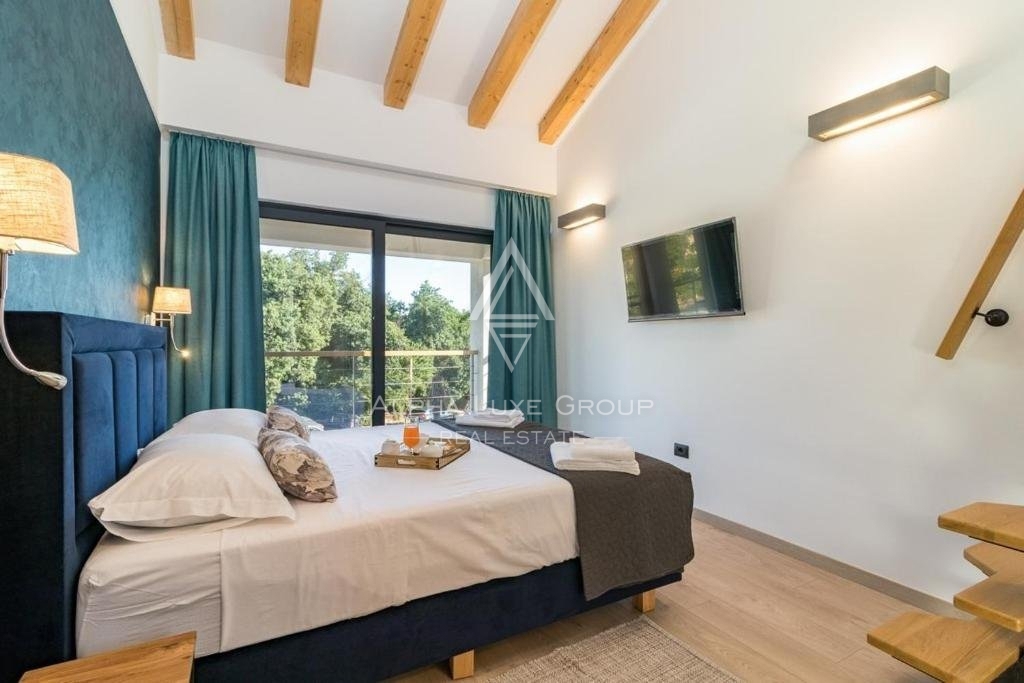 Sodobna vila z bazenom v bližini morja, Istria, Ližnjan
