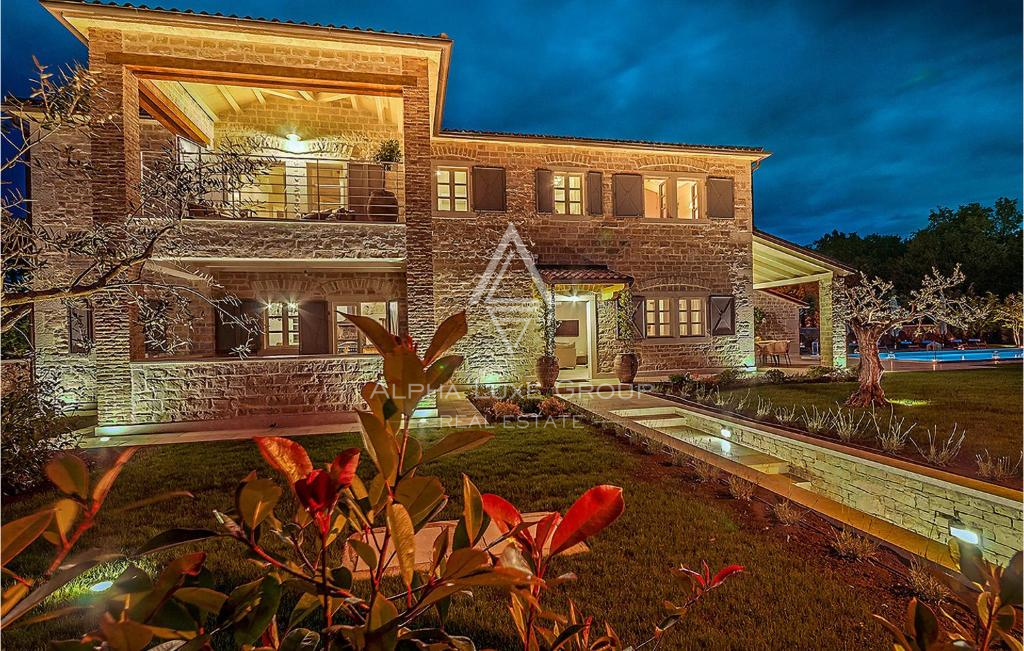 Kanfanar, Istra: Elegantna vila z bazenom in vrtom