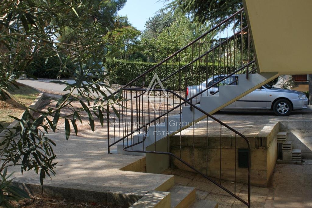 Novigrad, Istra – Pritlično stanovanje blizu plaže