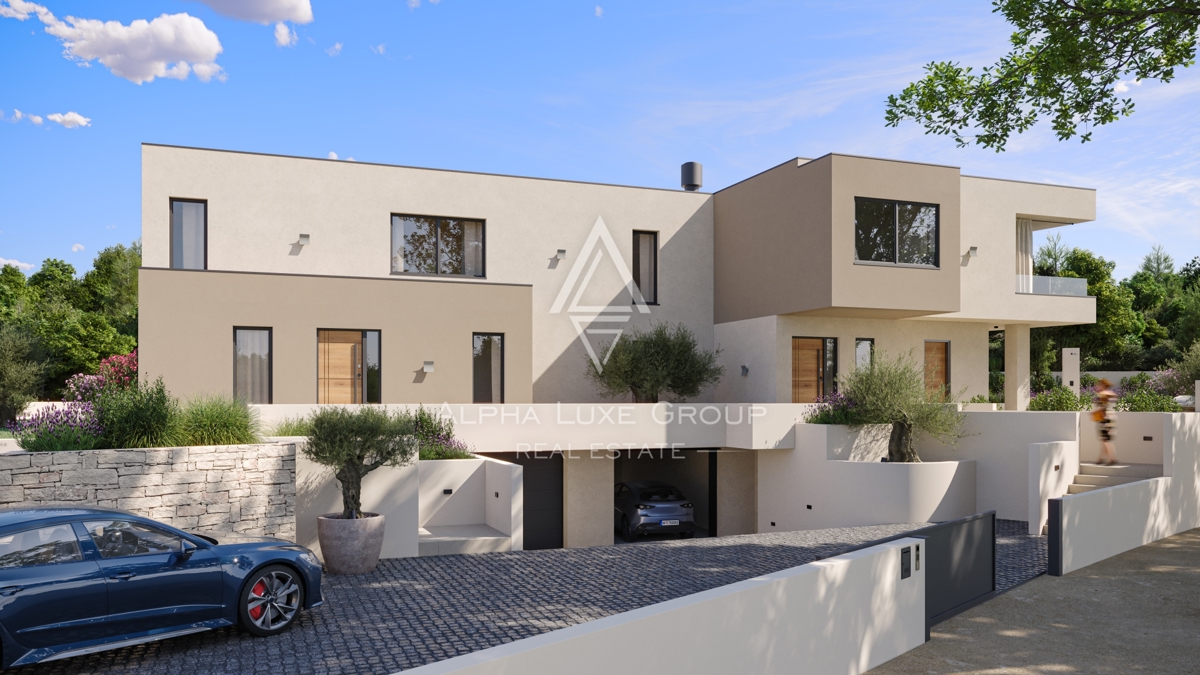 Rovinj, Istra – Elegantna vila z bazenom in garažo blizu