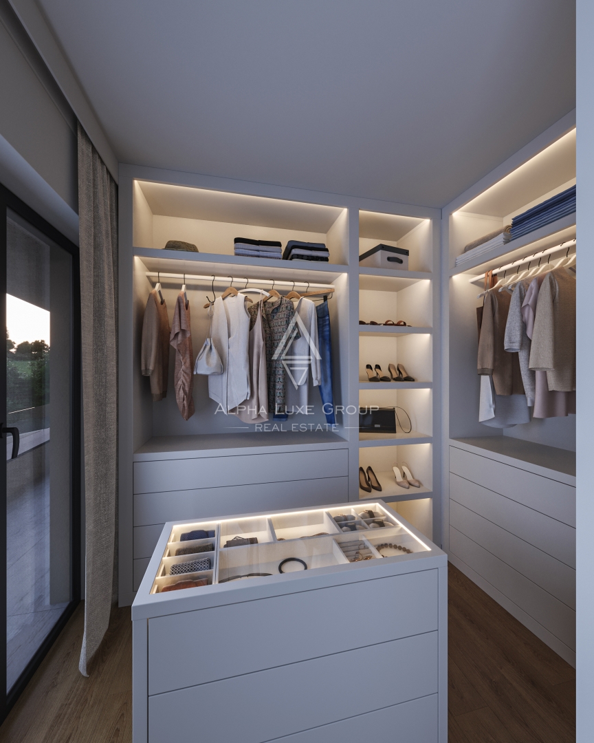 Rovinj, Istra – Elegantna vila z bazenom in garažo blizu