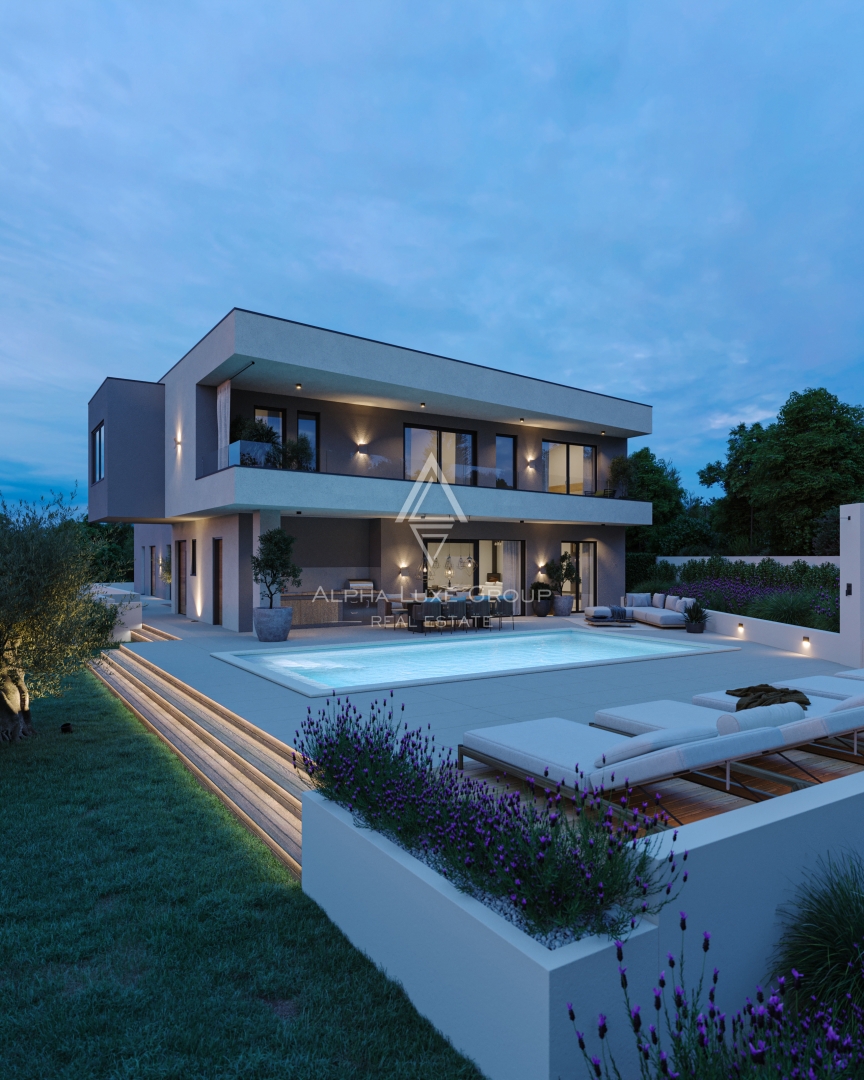 Rovinj, Istra – Elegantna vila z bazenom in garažo blizu