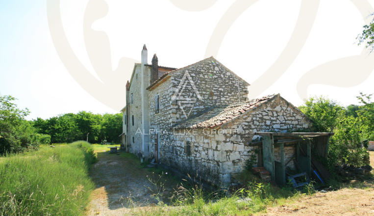 Brtonigla, Istra: Zemljišče za gradnjo in kmetovanje
