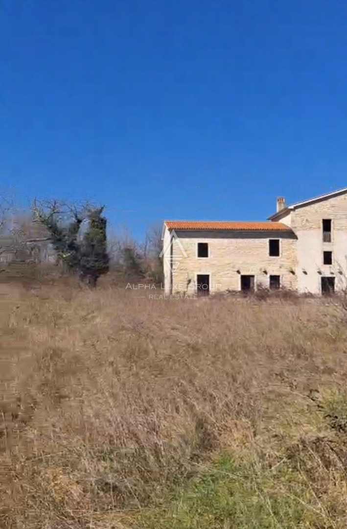 Hiša Brtonigla, 150m2