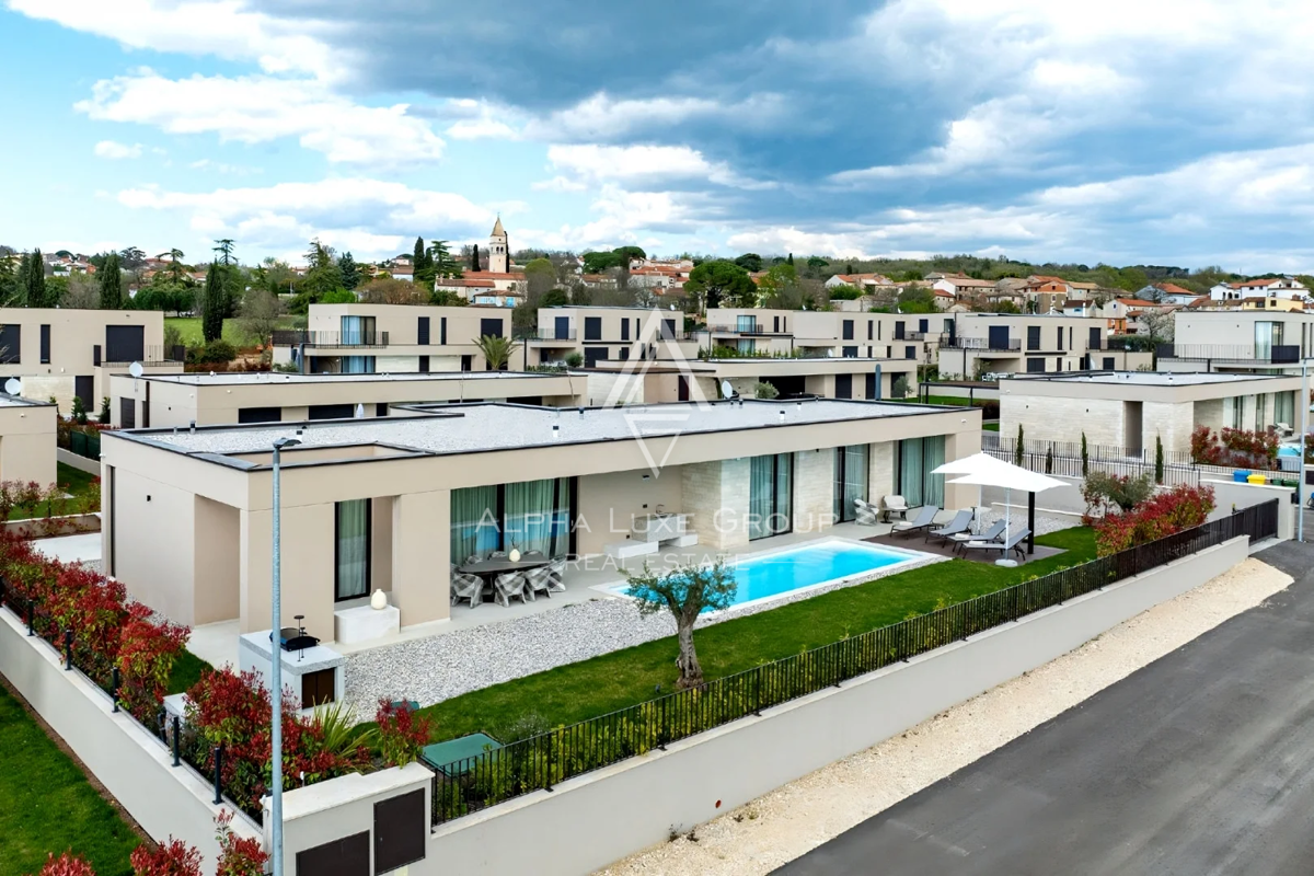 Istra, Poreč: Moderna vila z bazenom in zasebnostjo