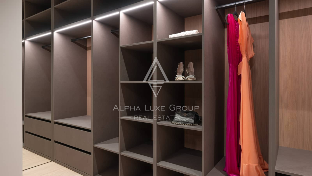 Istra, Krnica: Moderna vila s panoramo morja