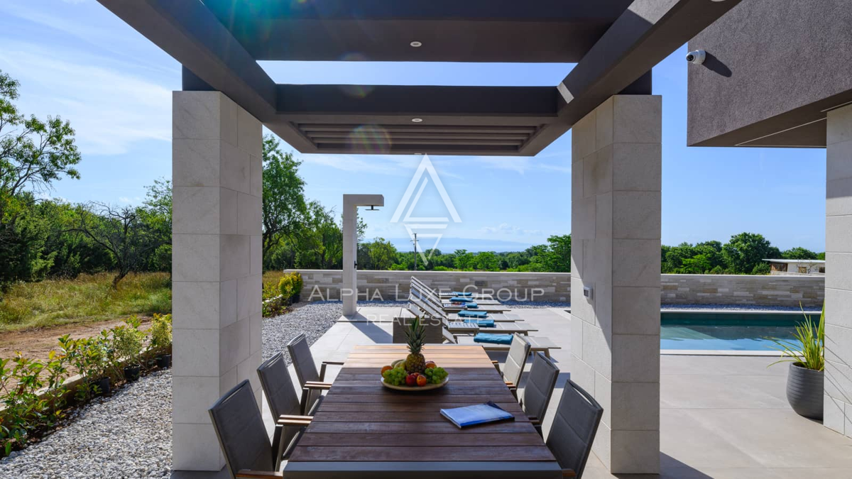 Istra, Krnica: Moderna vila s panoramo morja