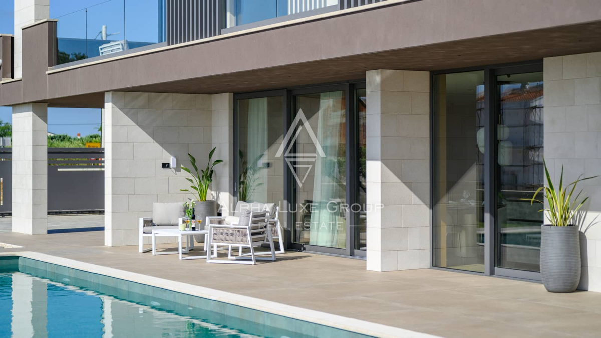 Istra, Krnica: Moderna vila s panoramo morja