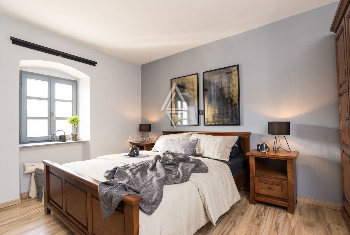 Istra, Rovinj: Kamnita vila z bazenom velik potencial