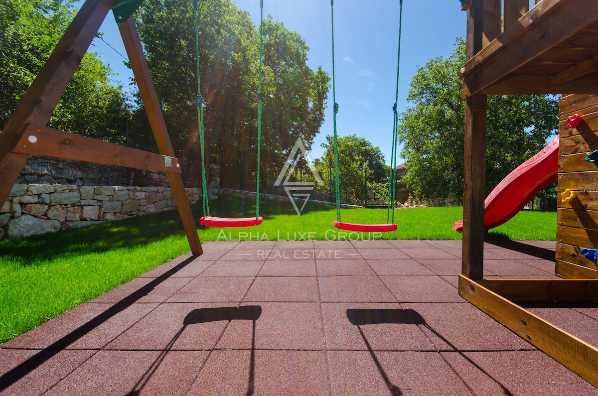 Istra, Rovinj: Kamnita vila z bazenom velik potencial