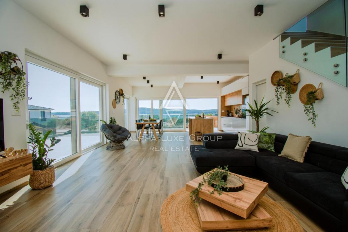 Istra, Pomer: Luksuzna vila blizu plaže