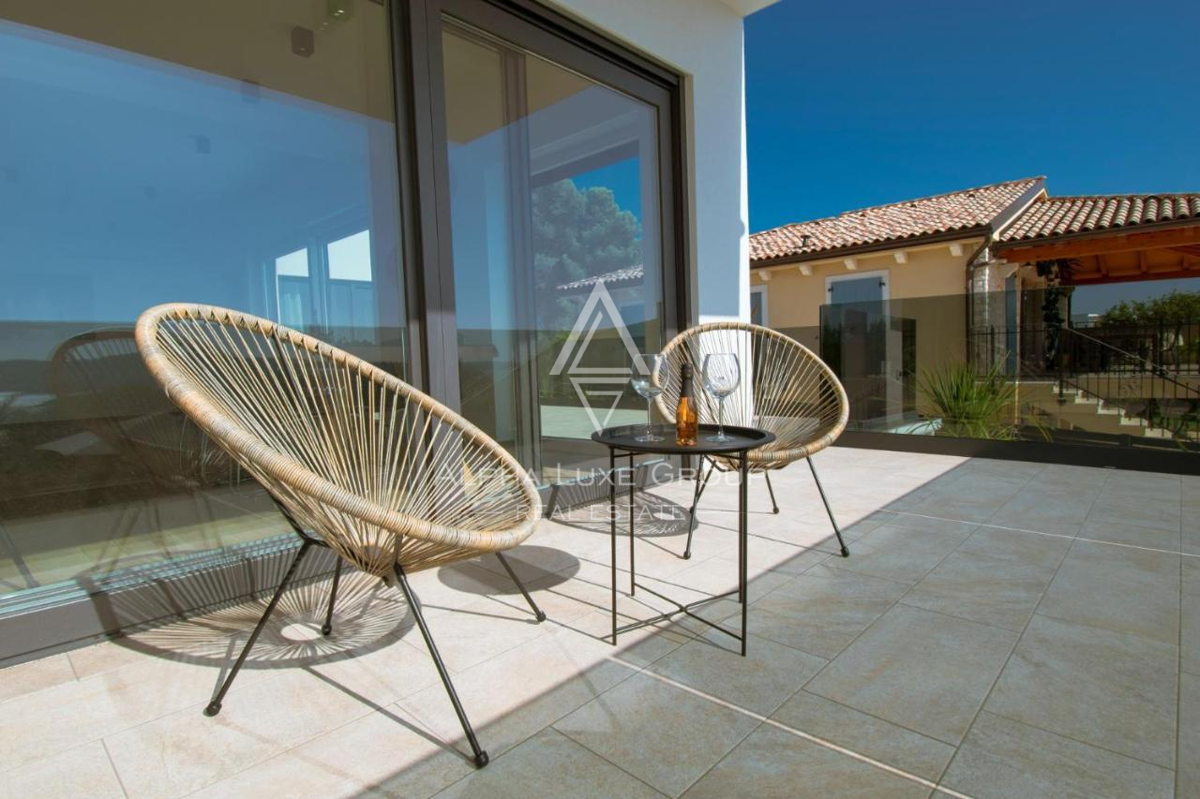 Istra, Pomer: Luksuzna vila blizu plaže