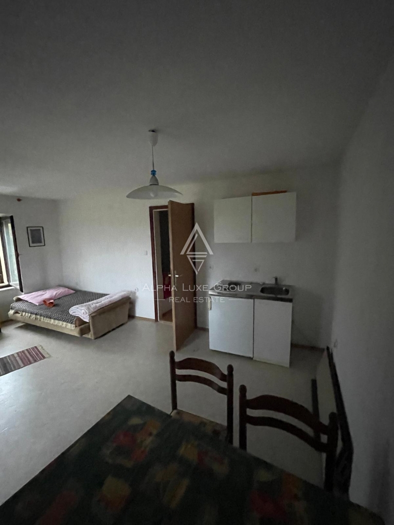 Istra, Savudrija: Vrstna hiša s pogledom na morje