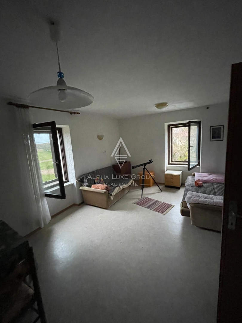 Istra, Savudrija: Vrstna hiša s pogledom na morje