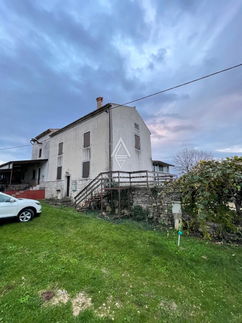 Istra, Savudrija: Vrstna hiša s pogledom na morje